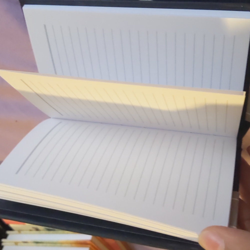 Small notebook bundle - Picture 2 of 2